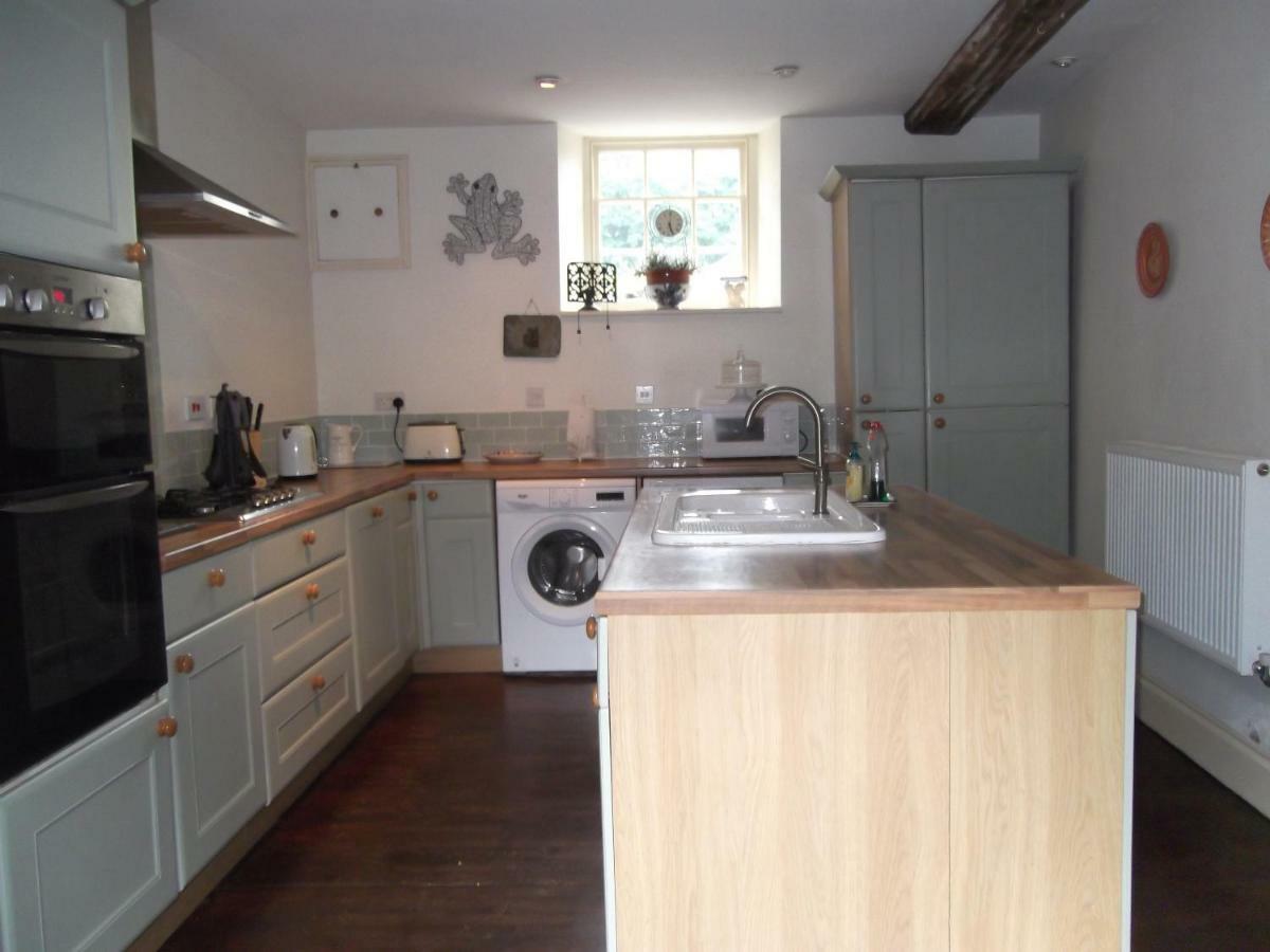 Villa Manor House Annex - Sleeps Up To 6 People à Shepton Mallet Extérieur photo